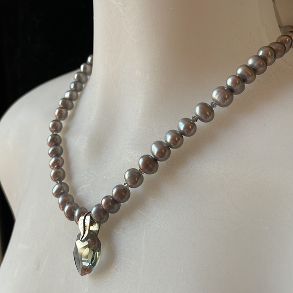 Artisan Made Large Faceted Swarovski Crystal and Pearl Necklace with Sterling - Picture 4 of 5